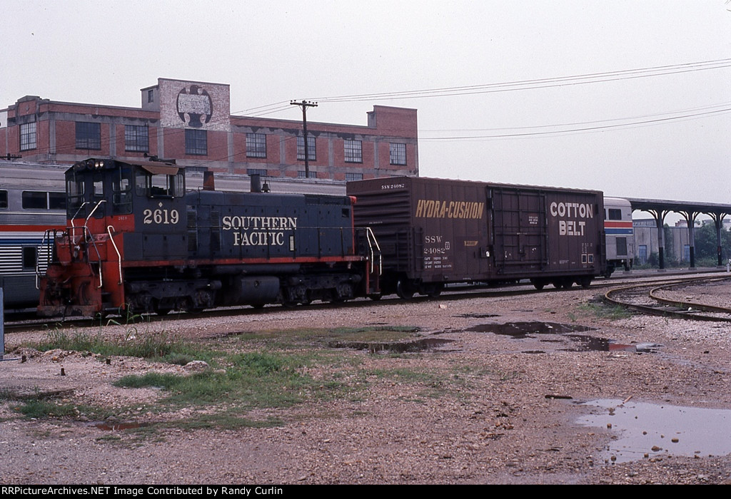 SP 2619 at Houston